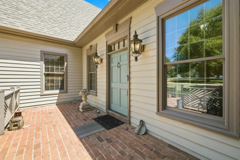 212 Kippsford Pond Rd Columbia, TN 38401