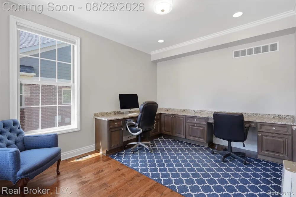 8310 Stoney Creek Drive Green Oak Township, MI 48178
