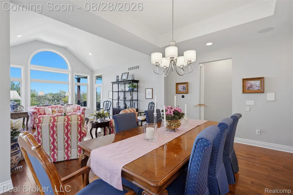 8310 Stoney Creek Drive Green Oak Township, MI 48178