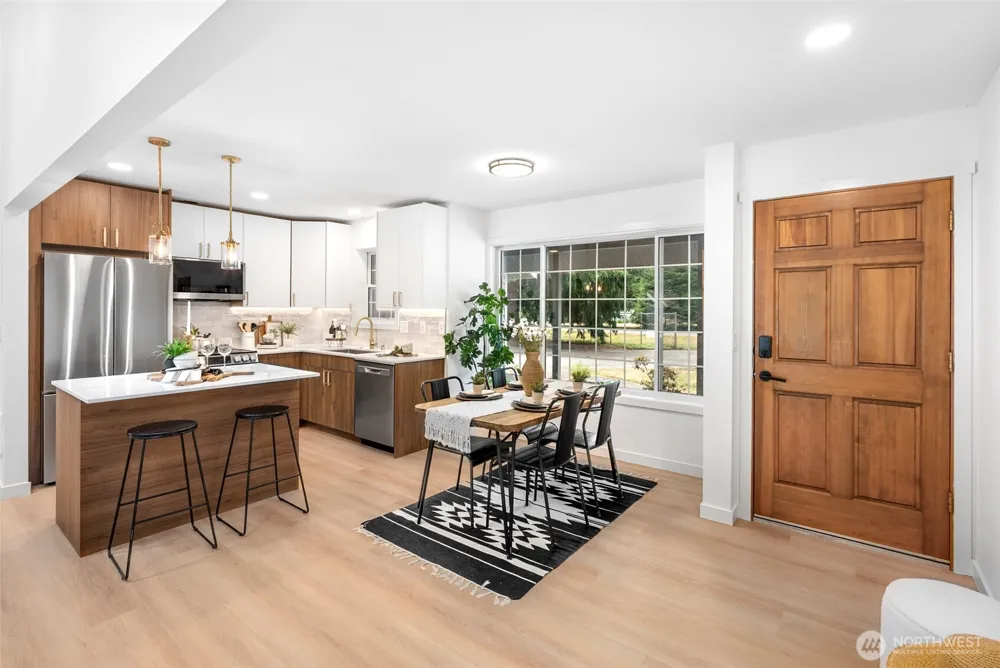 25015 55th Avenue NE Arlington, WA 98223