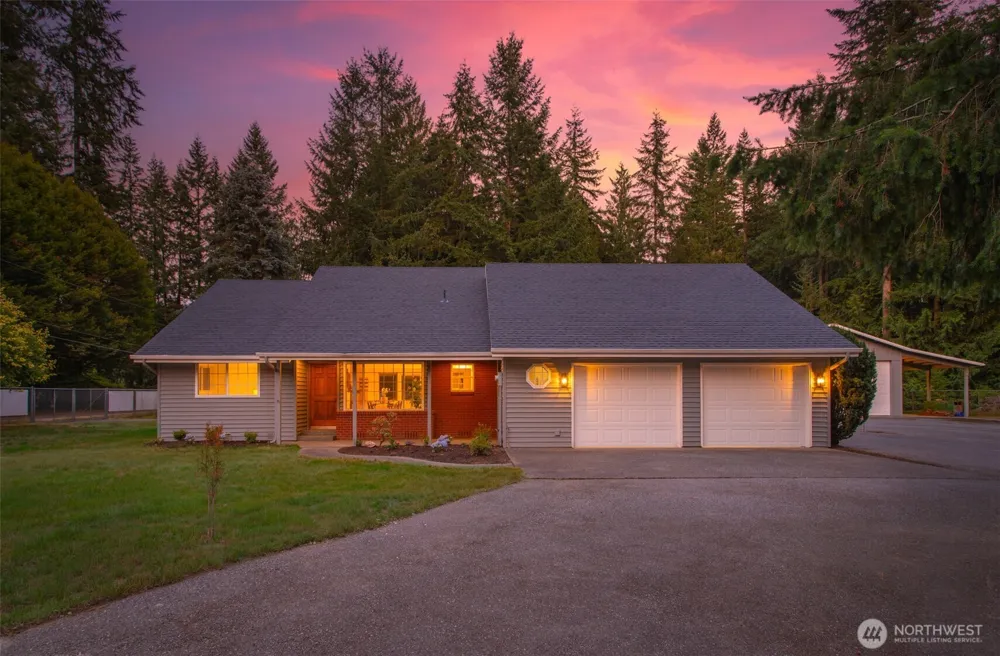 25015 55th Avenue NE Arlington, WA 98223