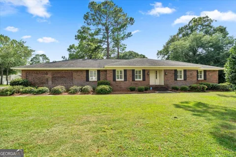 1200 Chennault Drive