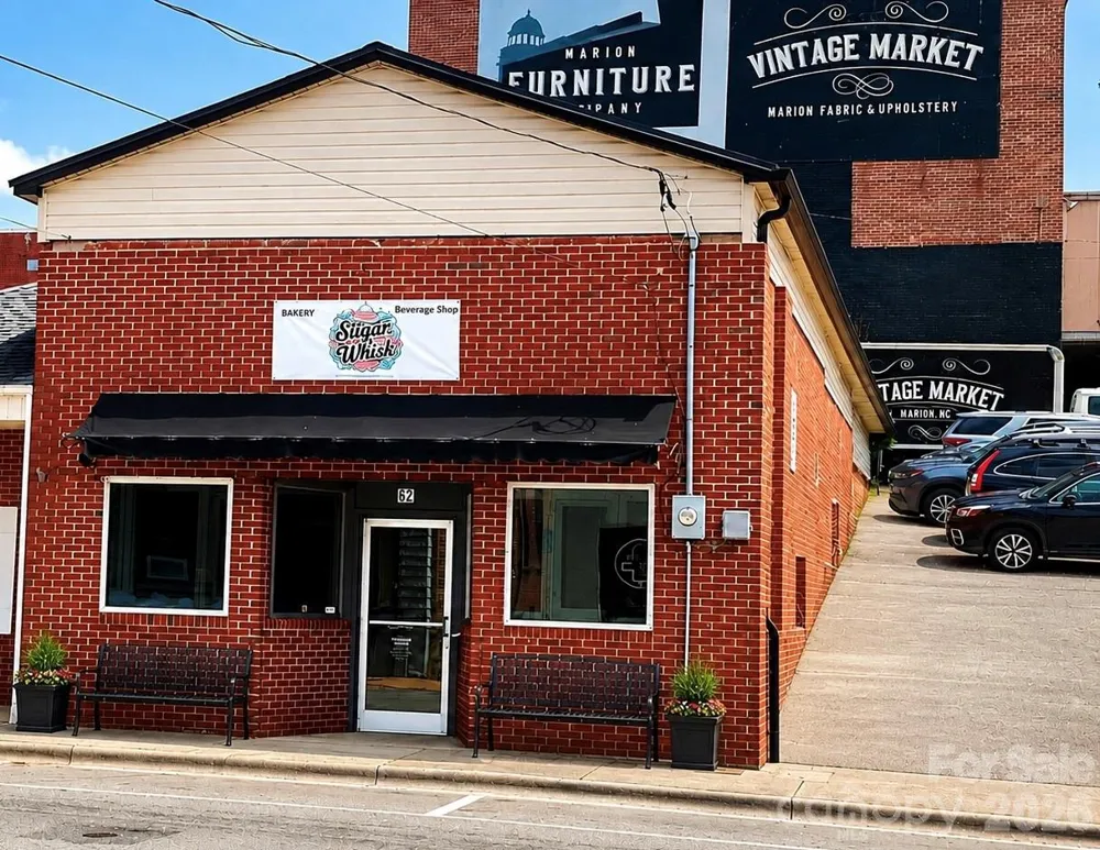 62 S Logan Street Marion, NC 28752