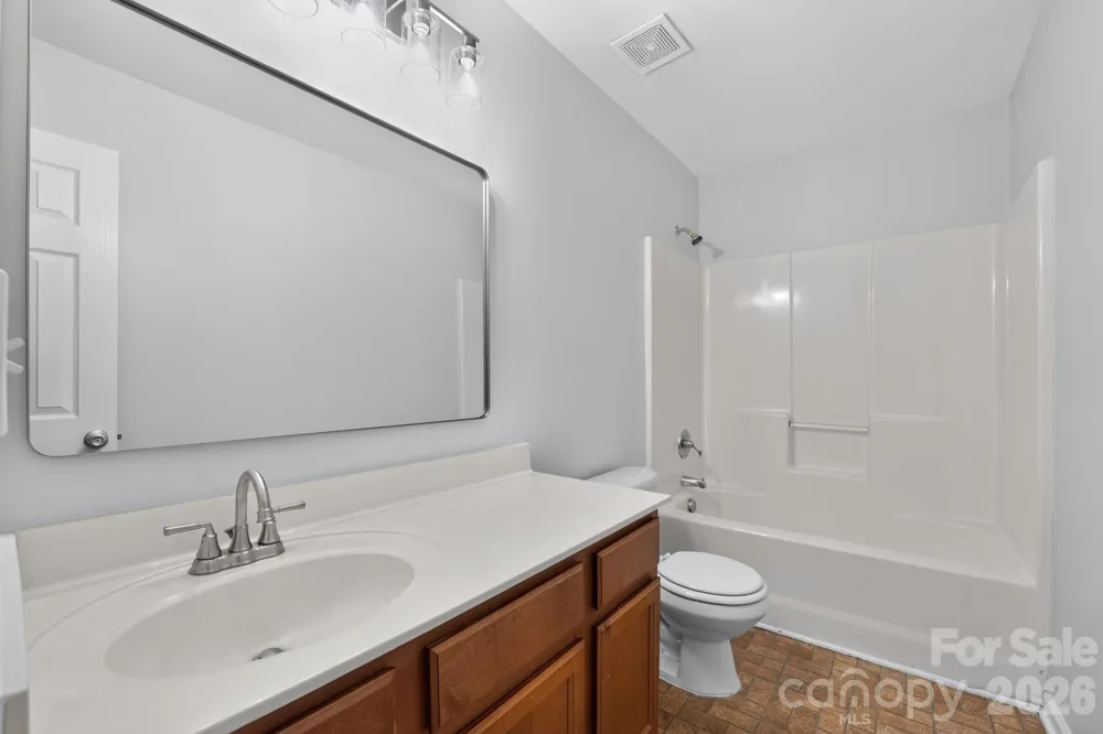 3006 Royal Troon Drive Matthews, NC 28104