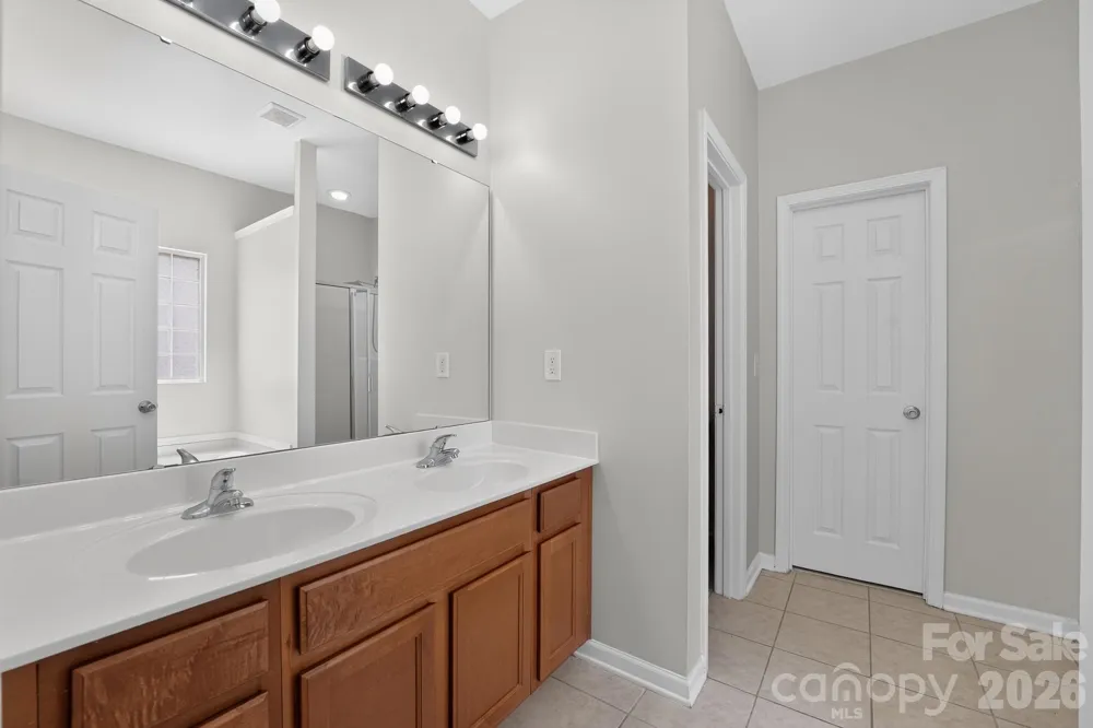 3006 Royal Troon Drive Matthews, NC 28104