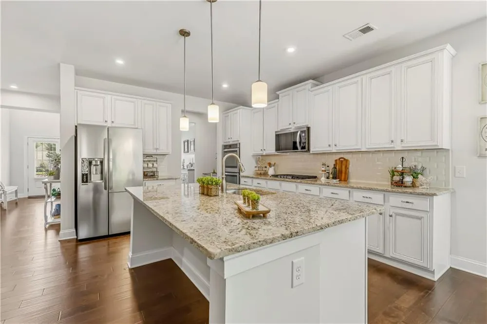 40 Lakewood Court SE Cartersville, GA 30120