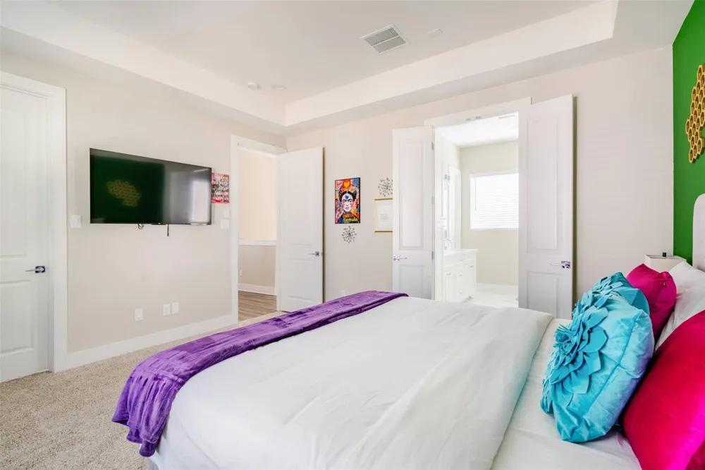 2618 Huntington Creek Lane Houston, TX 77093