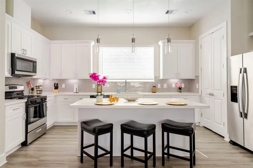 2618 Huntington Creek Lane Houston, TX 77093