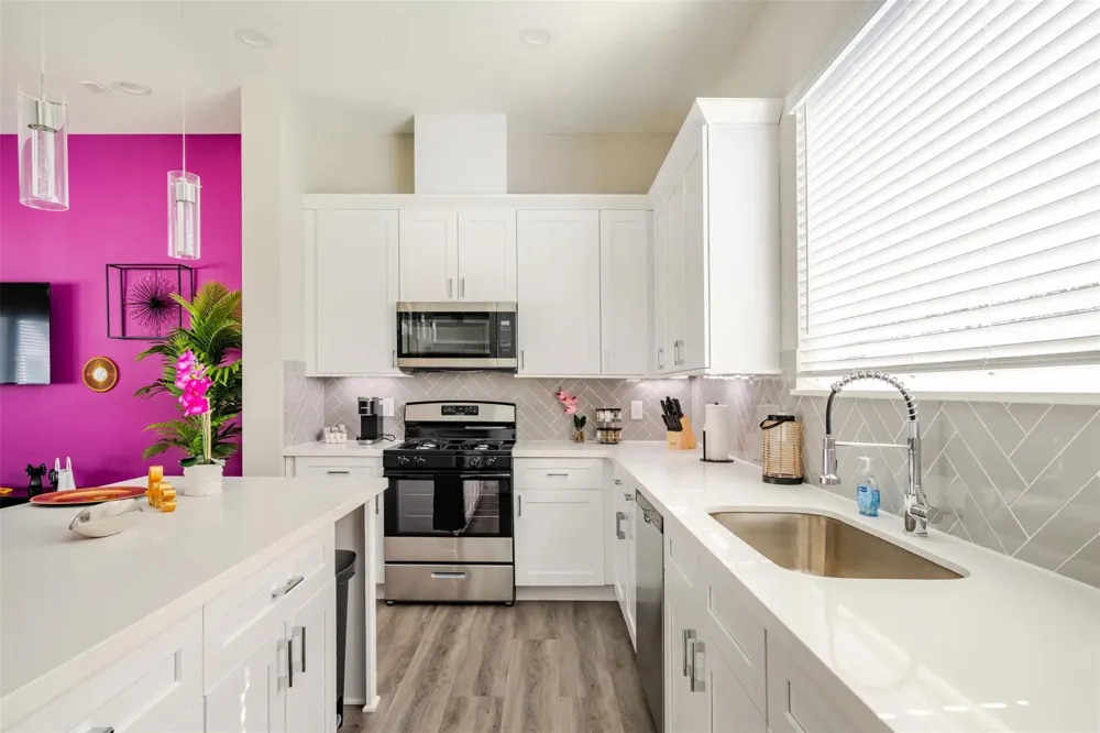 2618 Huntington Creek Lane Houston, TX 77093