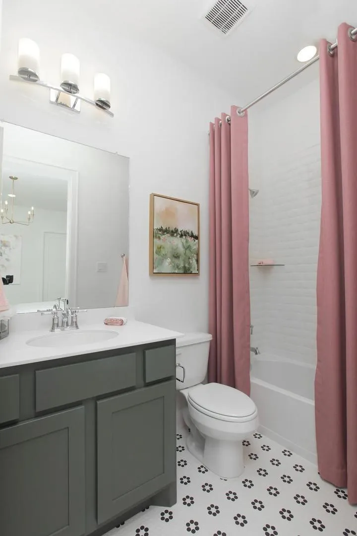 8606 High Note Circle Montgomery, TX 77316
