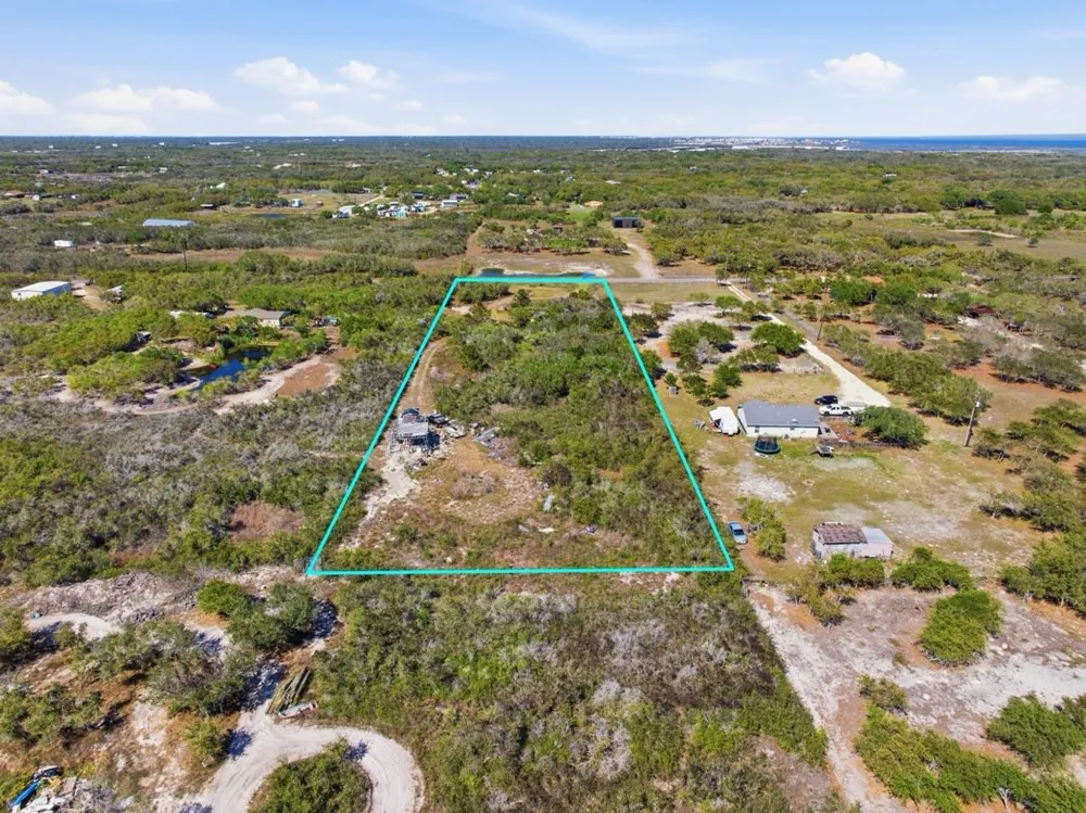 811 W Moore Avenue Aransas Pass, TX 78336