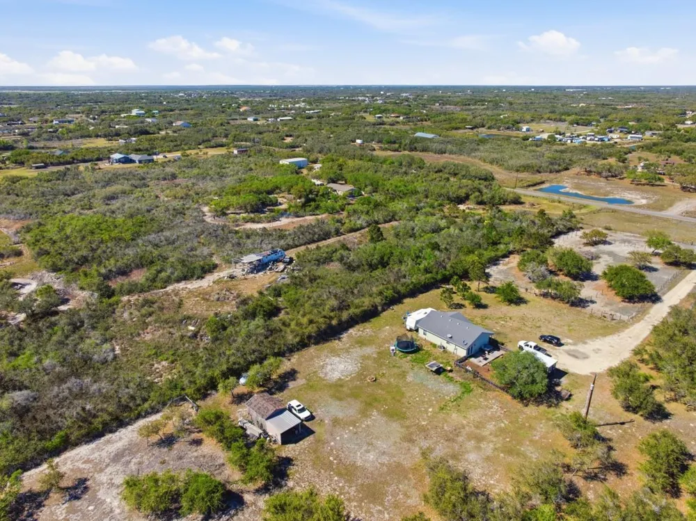 811 W Moore Avenue Aransas Pass, TX 78336