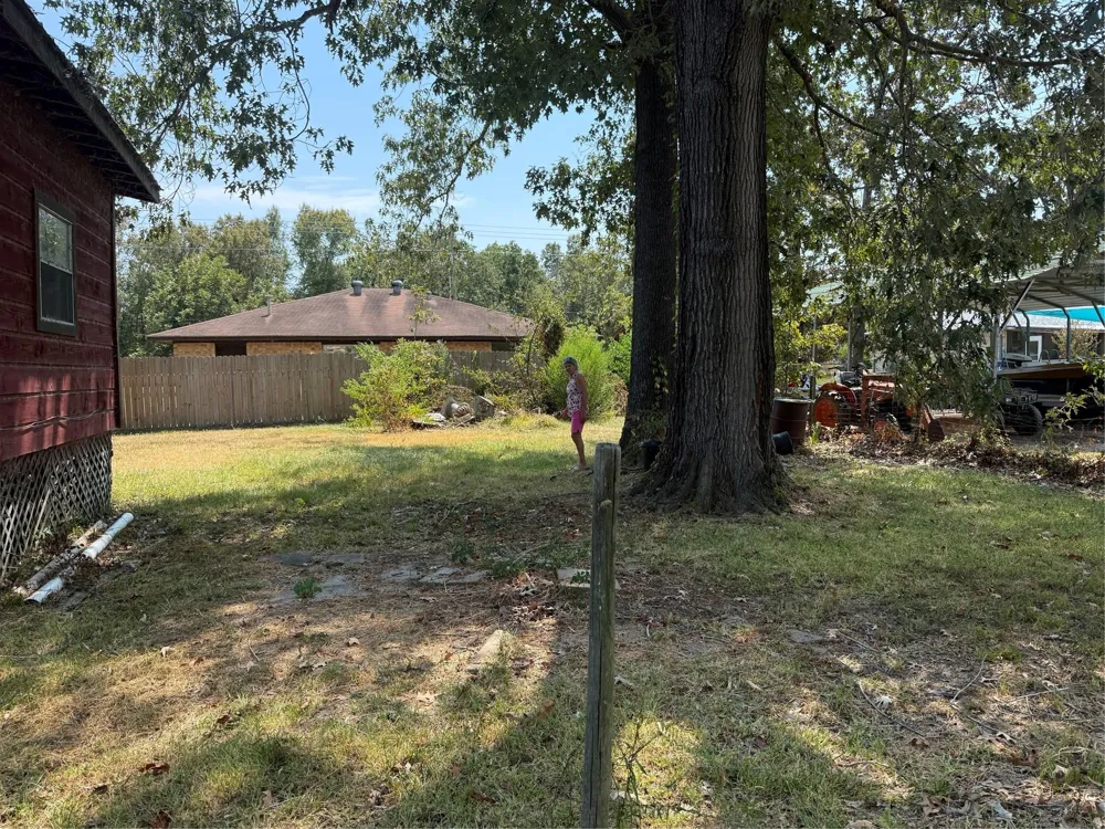 239 Sycamore Ridge Onalaska, TX 77360