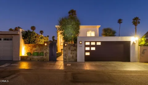 5106 Seabreeze Way