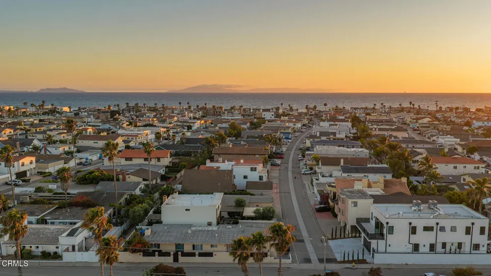5106 Seabreeze Way Oxnard, CA 93035