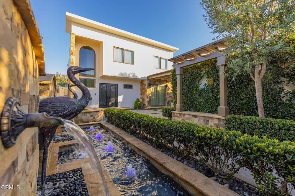 5106 Seabreeze Way Oxnard, CA 93035