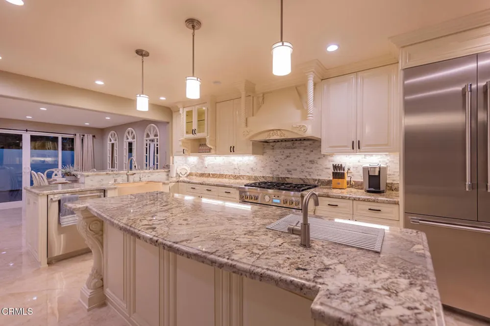 5106 Seabreeze Way Oxnard, CA 93035