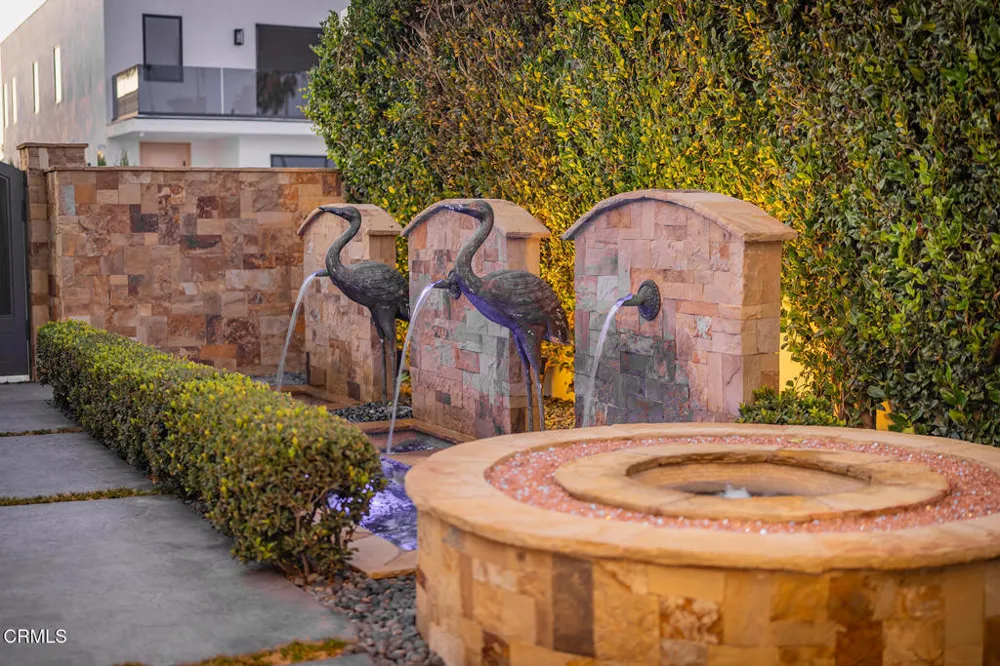 5106 Seabreeze Way Oxnard, CA 93035