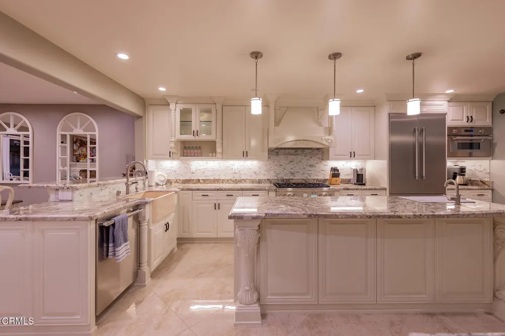 5106 Seabreeze Way Oxnard, CA 93035