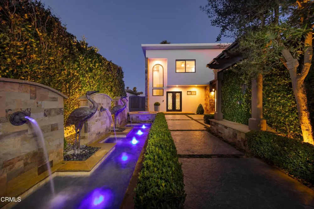 5106 Seabreeze Way Oxnard, CA 93035