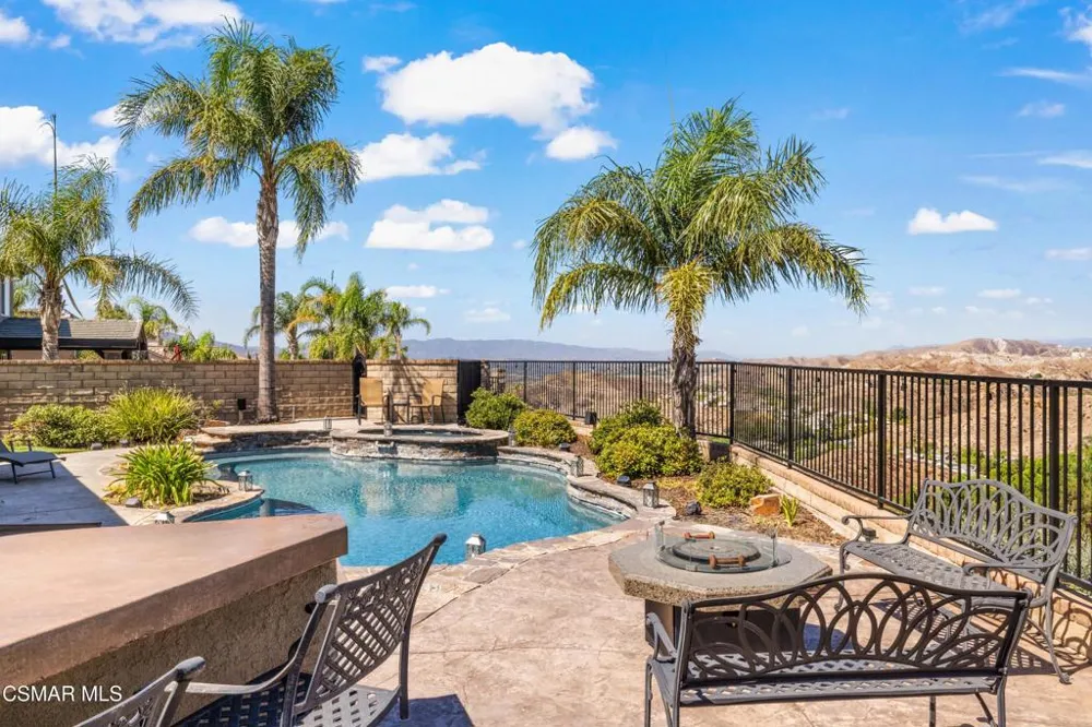29475 Sequoia Road Canyon Country, CA 91387