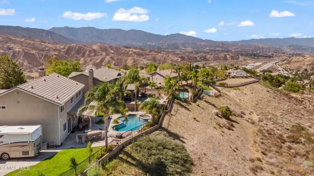 29475 Sequoia Road Canyon Country, CA 91387