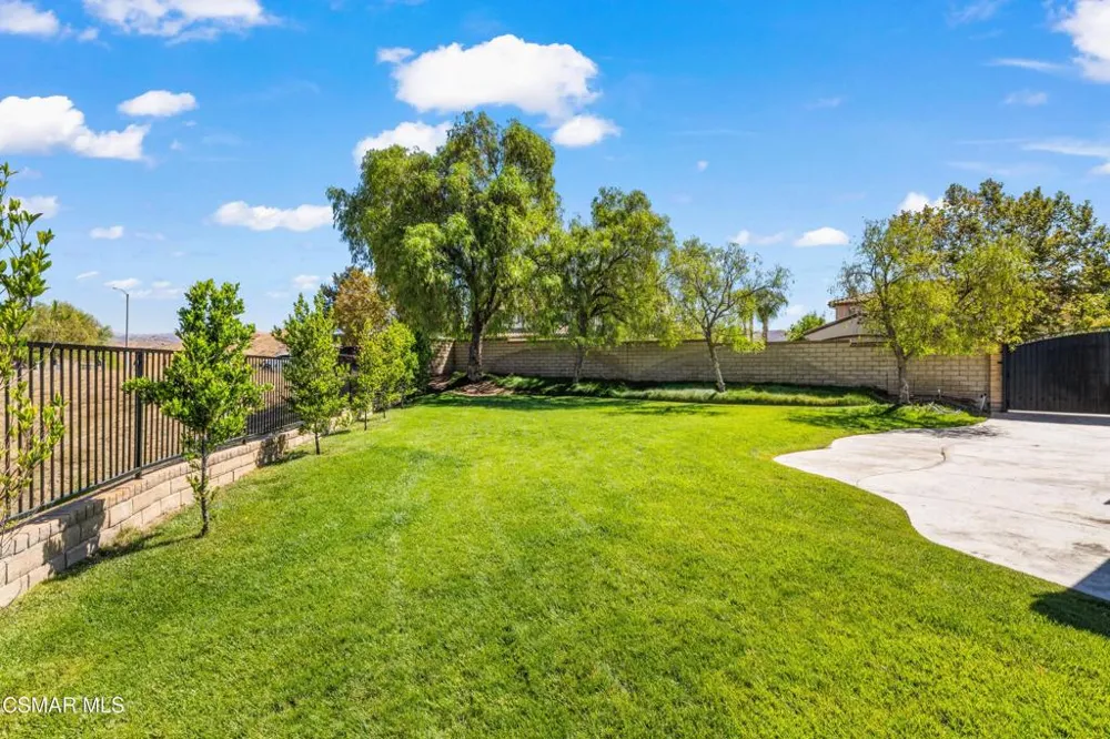 29475 Sequoia Road Canyon Country, CA 91387