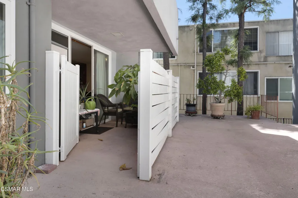 4915 Tyrone Avenue #125 Sherman Oaks, CA 91423