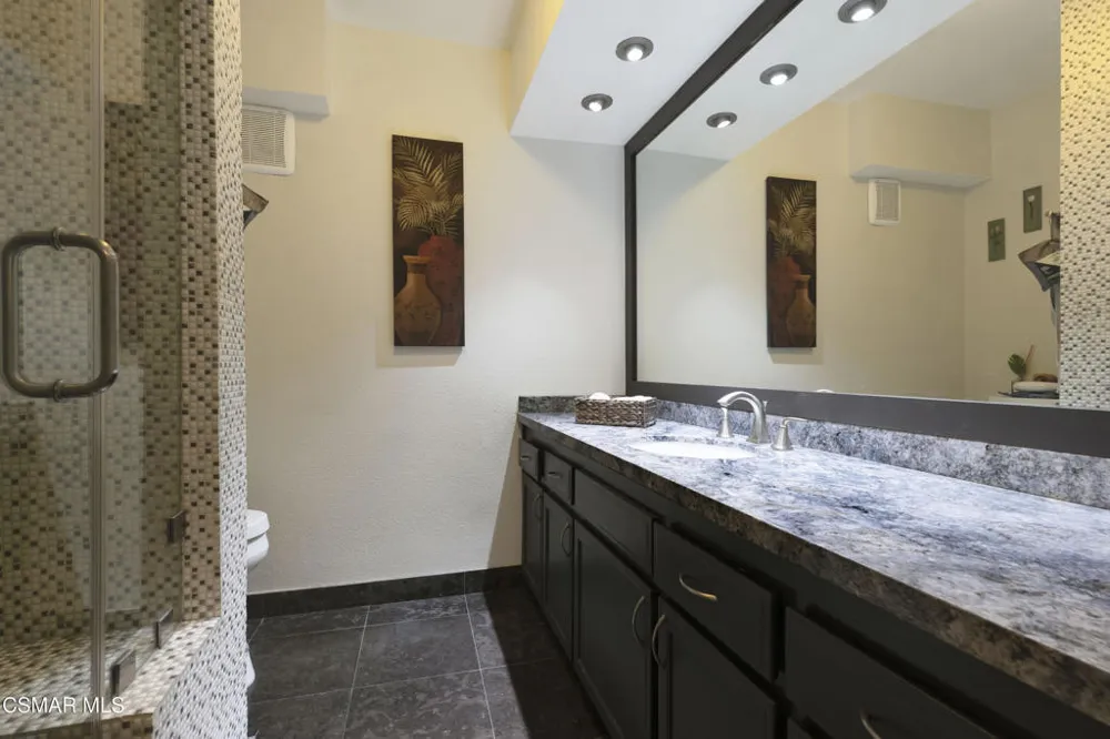 4915 Tyrone Avenue #125 Sherman Oaks, CA 91423