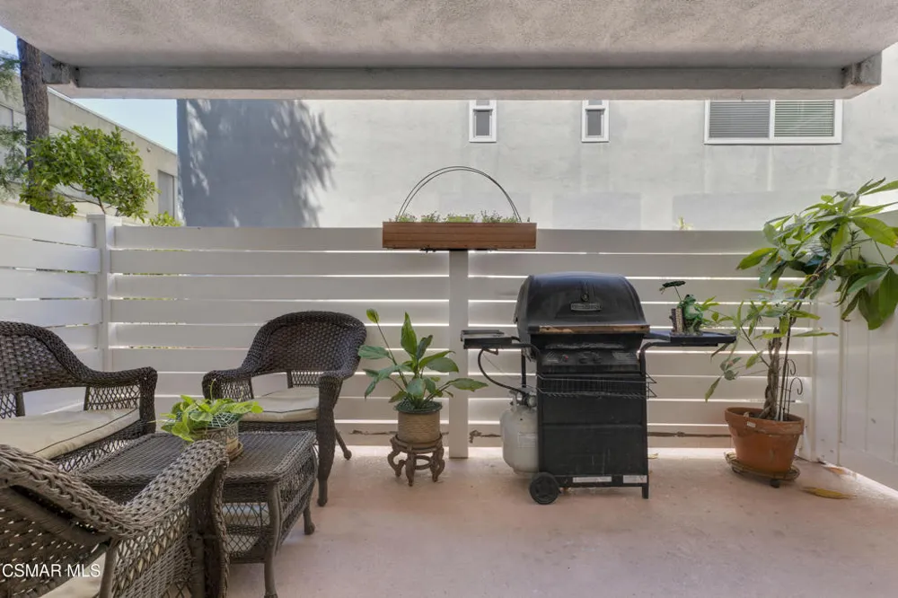 4915 Tyrone Avenue #125 Sherman Oaks, CA 91423