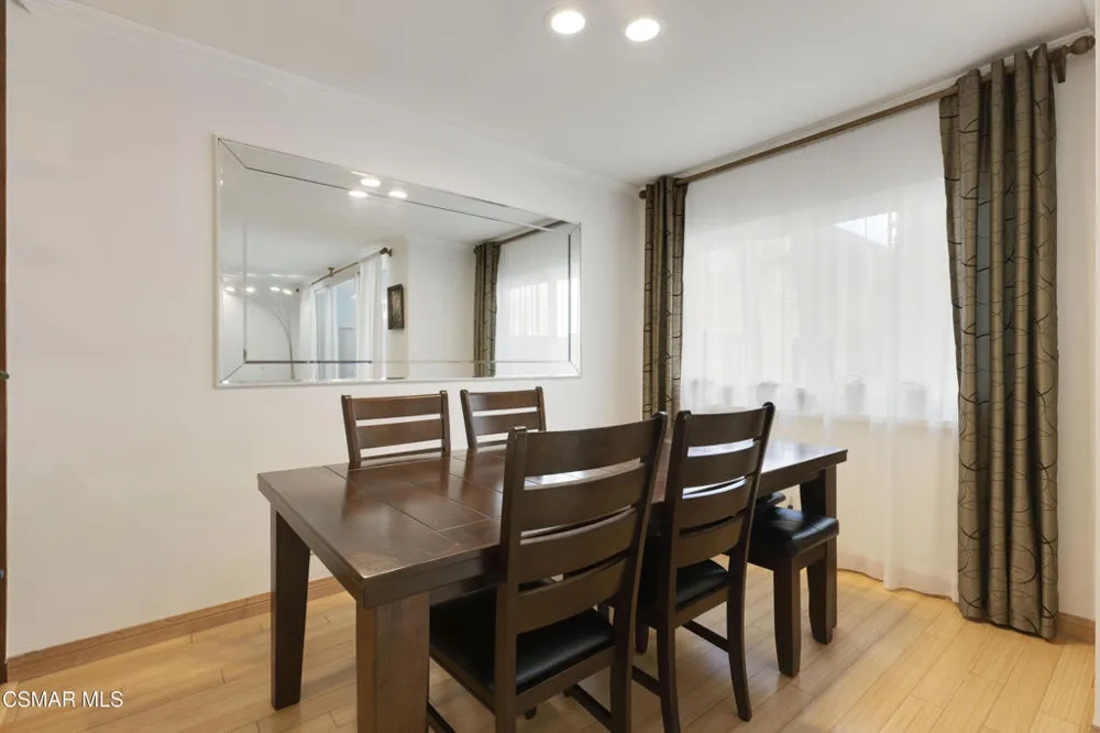 4915 Tyrone Avenue #125 Sherman Oaks, CA 91423