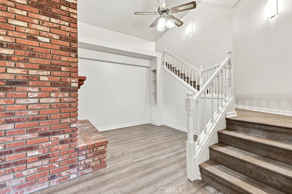 8173 Bandicoot Trail Hesperia, CA 92344