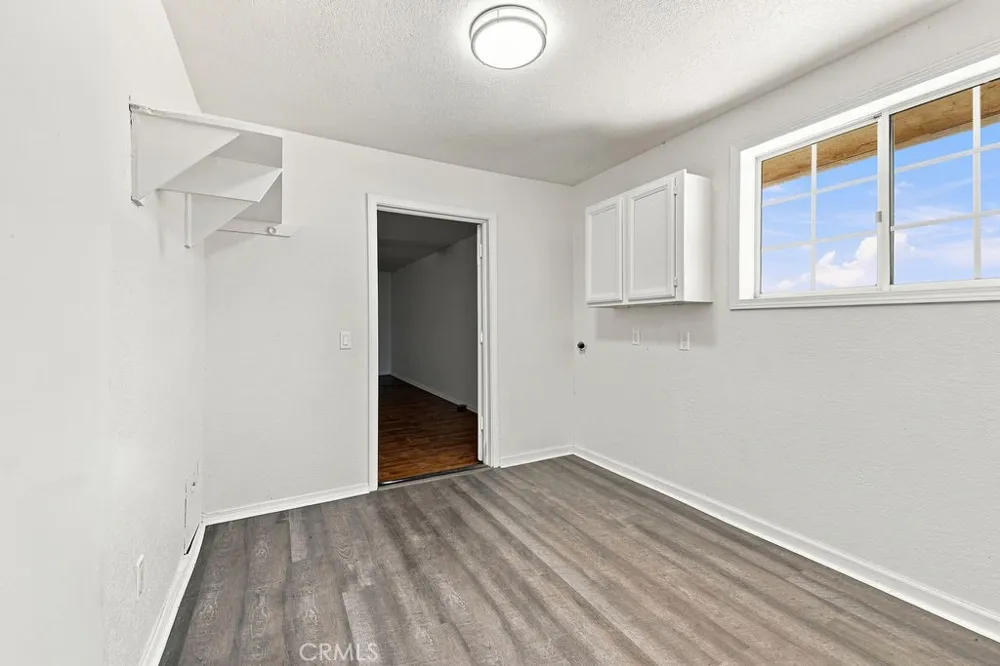 8173 Bandicoot Trail Hesperia, CA 92344