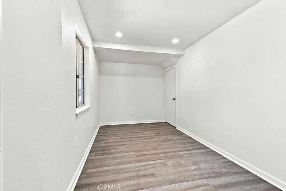 8173 Bandicoot Trail Hesperia, CA 92344
