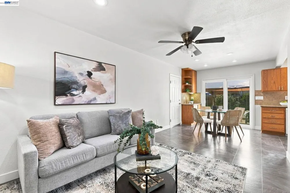 32235 Pulaski Dr Hayward, CA 94544
