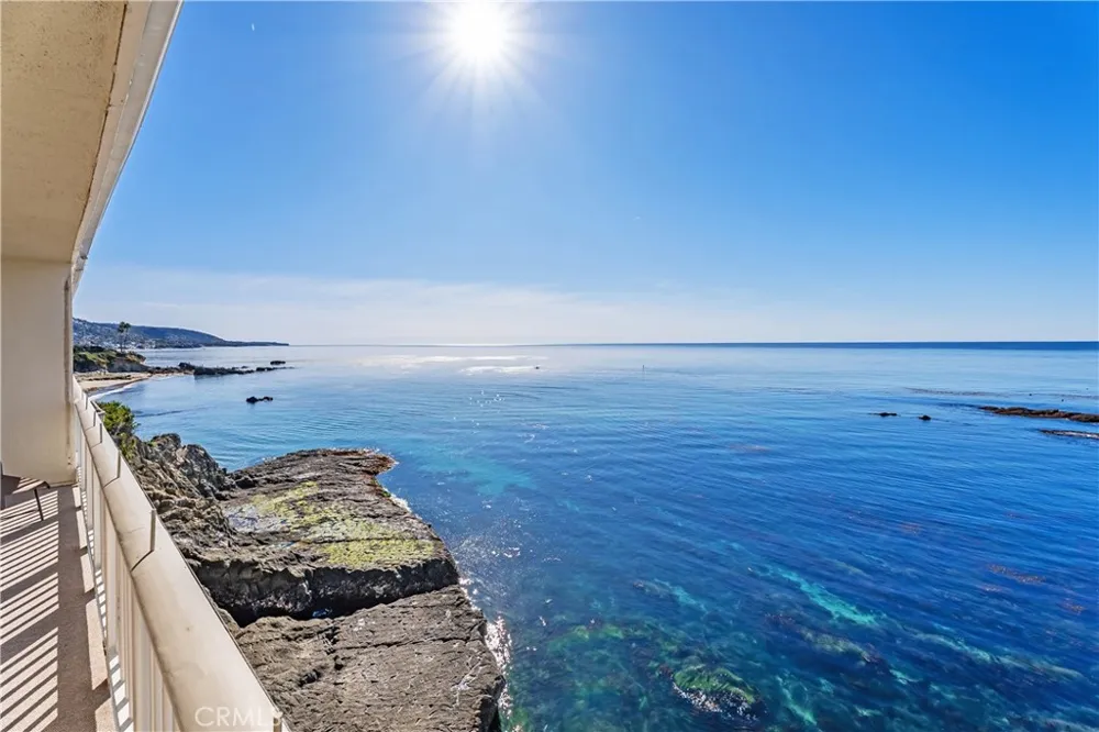 631 Cliff Laguna Beach, CA 92651