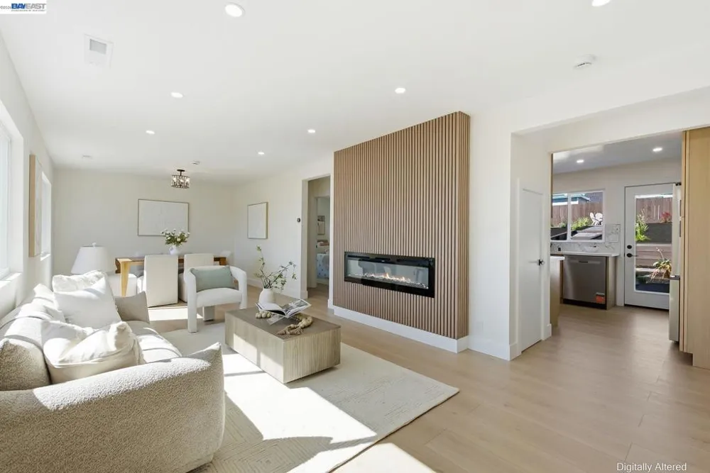 483 Heathcliff Dr Pacifica, CA 94044