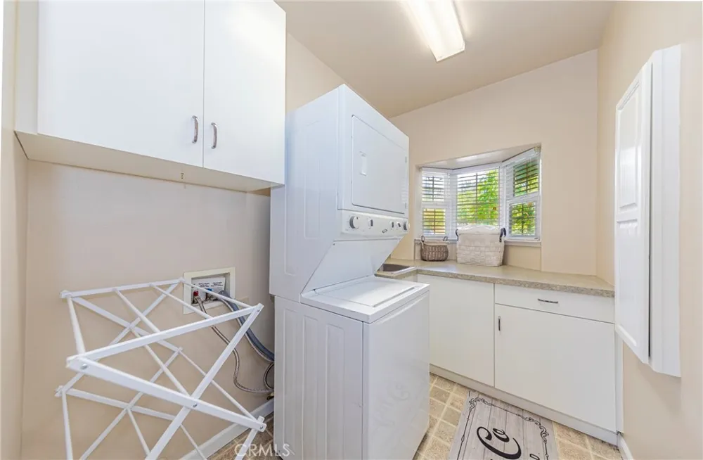 41282 Singing Hills Ahwahnee, CA 93601
