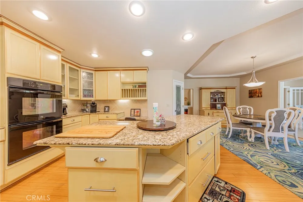 41282 Singing Hills Ahwahnee, CA 93601