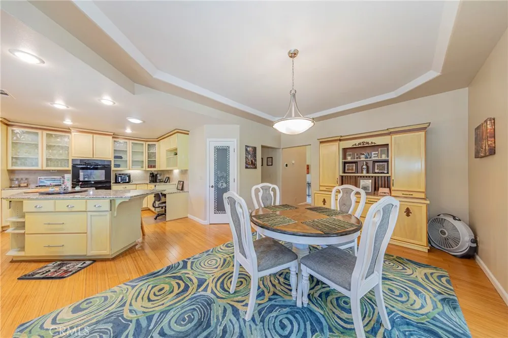 41282 Singing Hills Ahwahnee, CA 93601
