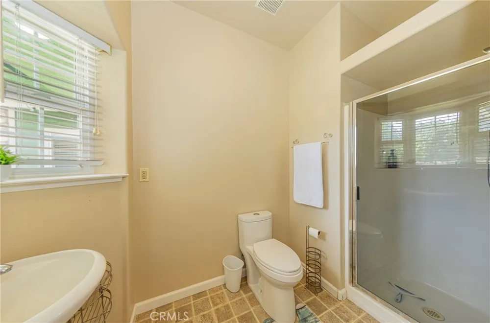 41282 Singing Hills Ahwahnee, CA 93601