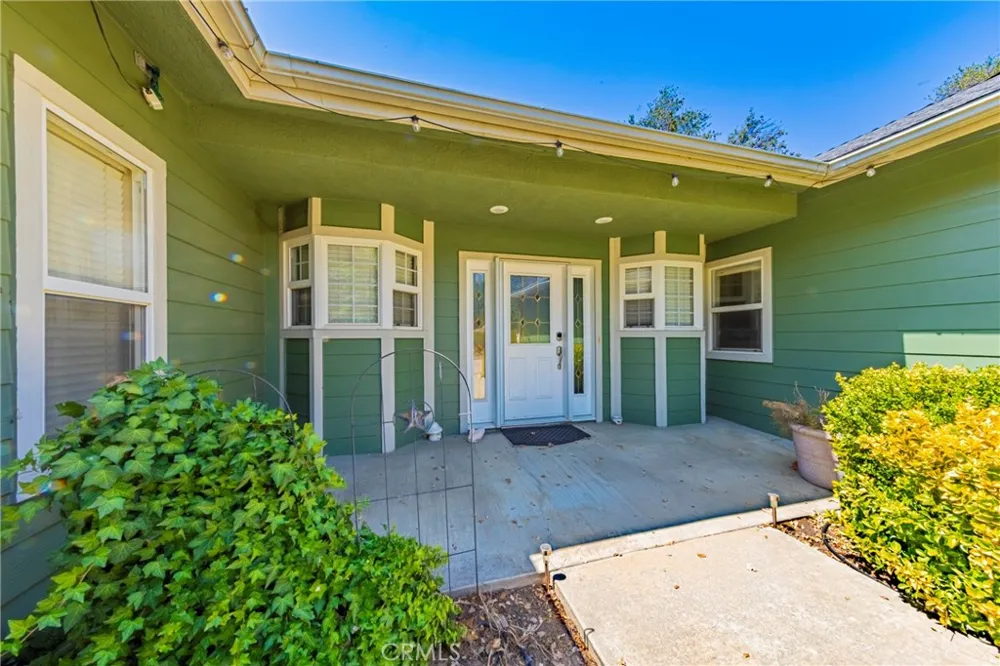 41282 Singing Hills Ahwahnee, CA 93601