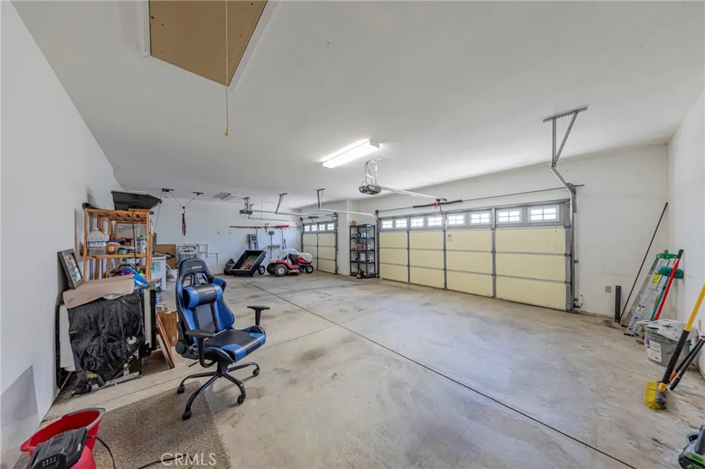 41282 Singing Hills Ahwahnee, CA 93601
