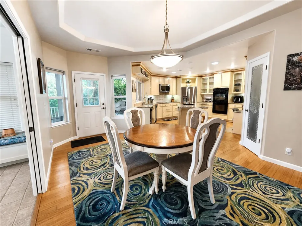 41282 Singing Hills Ahwahnee, CA 93601