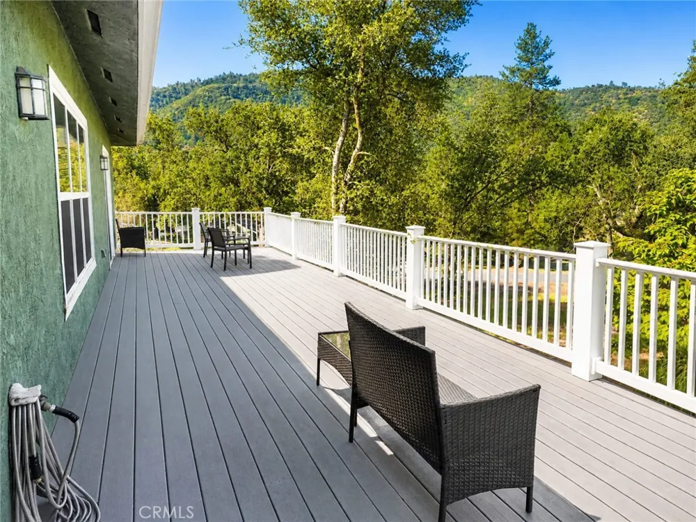 41282 Singing Hills Ahwahnee, CA 93601