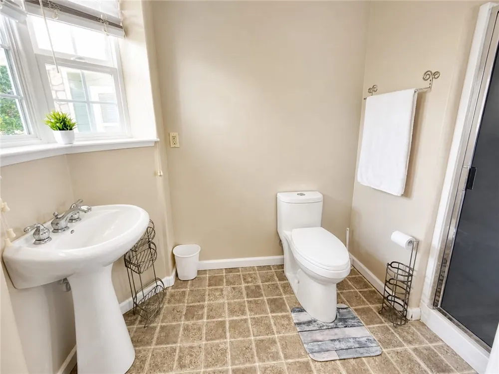 41282 Singing Hills Ahwahnee, CA 93601