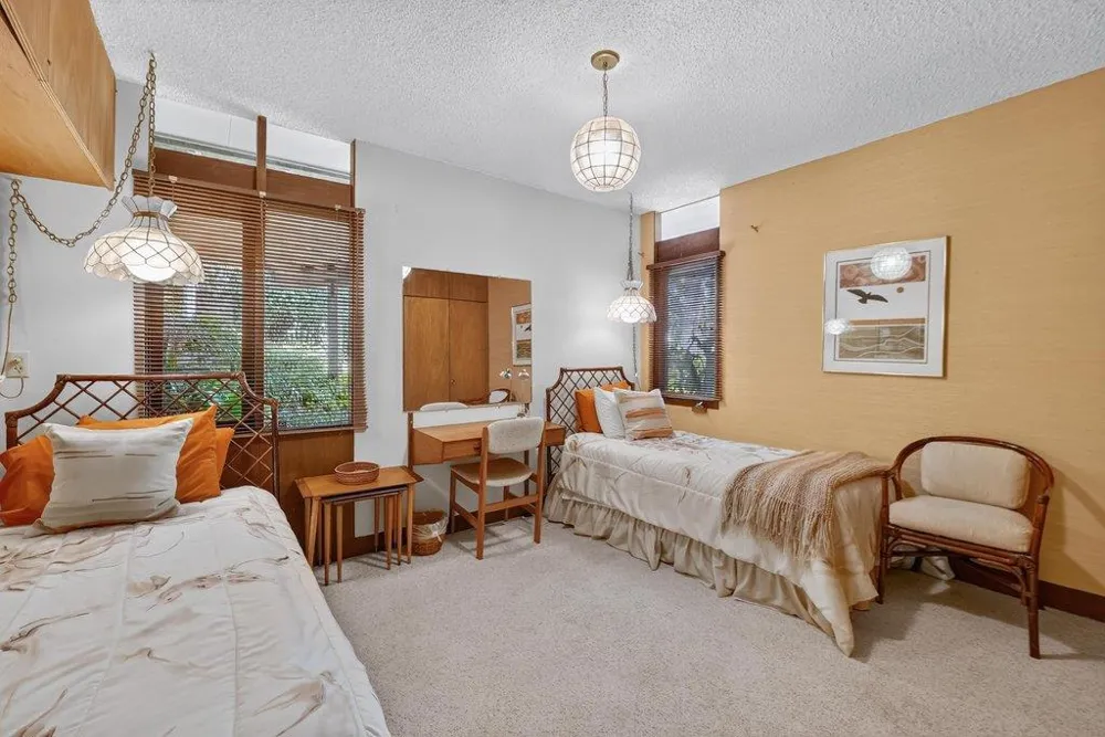 Address Not Shown Aptos, CA 95003