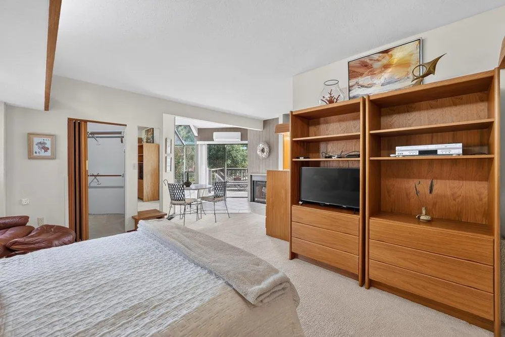 Address Not Shown Aptos, CA 95003