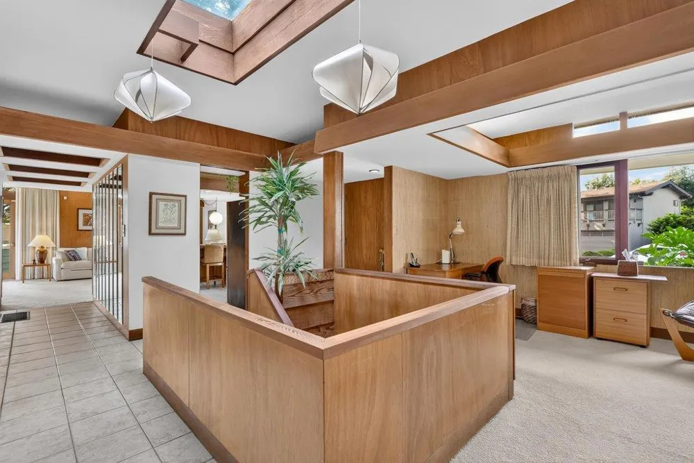 Address Not Shown Aptos, CA 95003