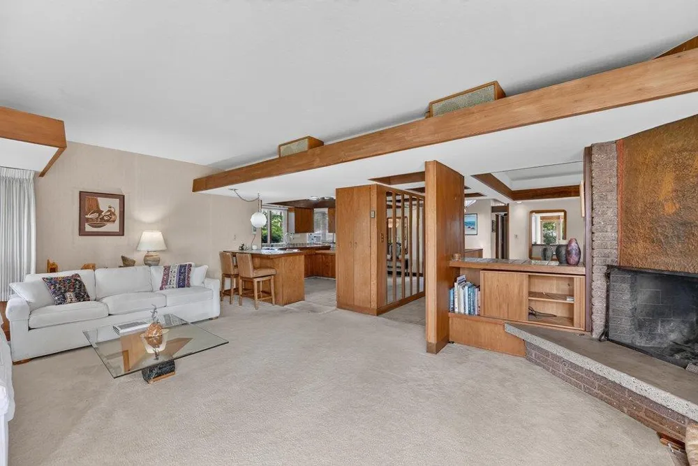 Address Not Shown Aptos, CA 95003